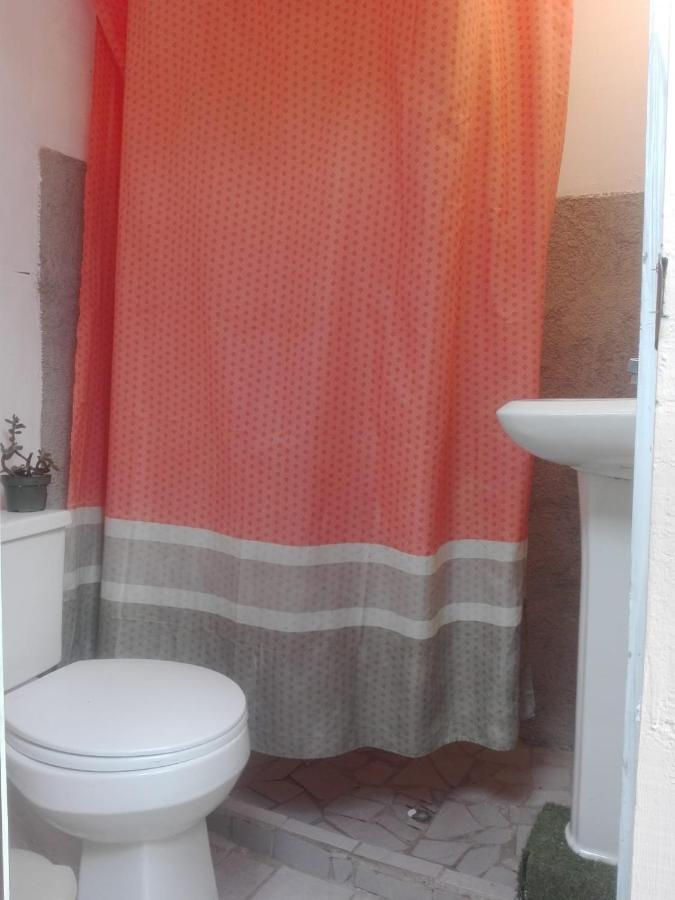 Huellas Hostal Antigua Buitenkant foto